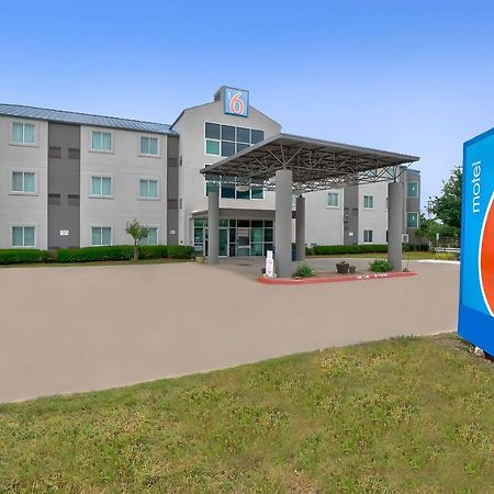 Motel 6-Benbrook, Tx - Fort Worth Εξωτερικό φωτογραφία