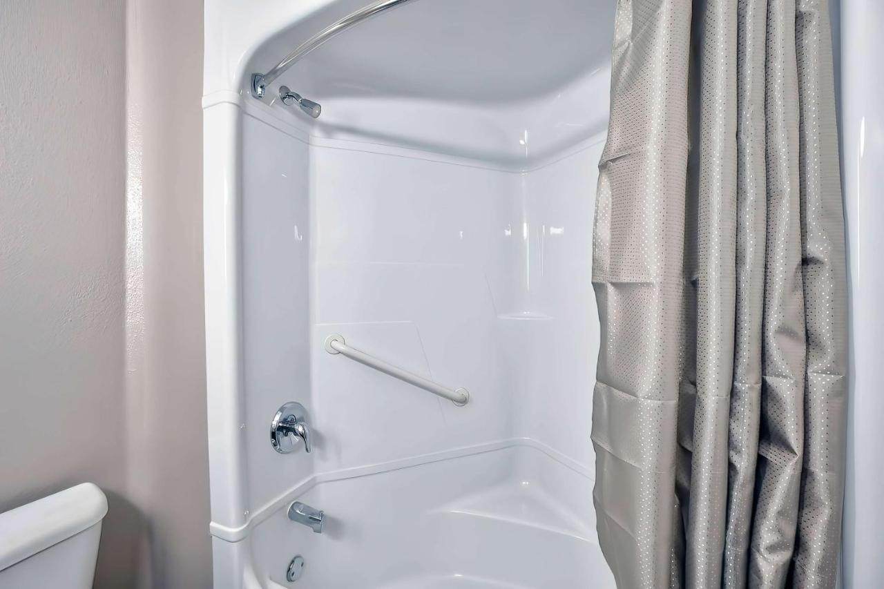 Motel 6-Benbrook, Tx - Fort Worth Εξωτερικό φωτογραφία