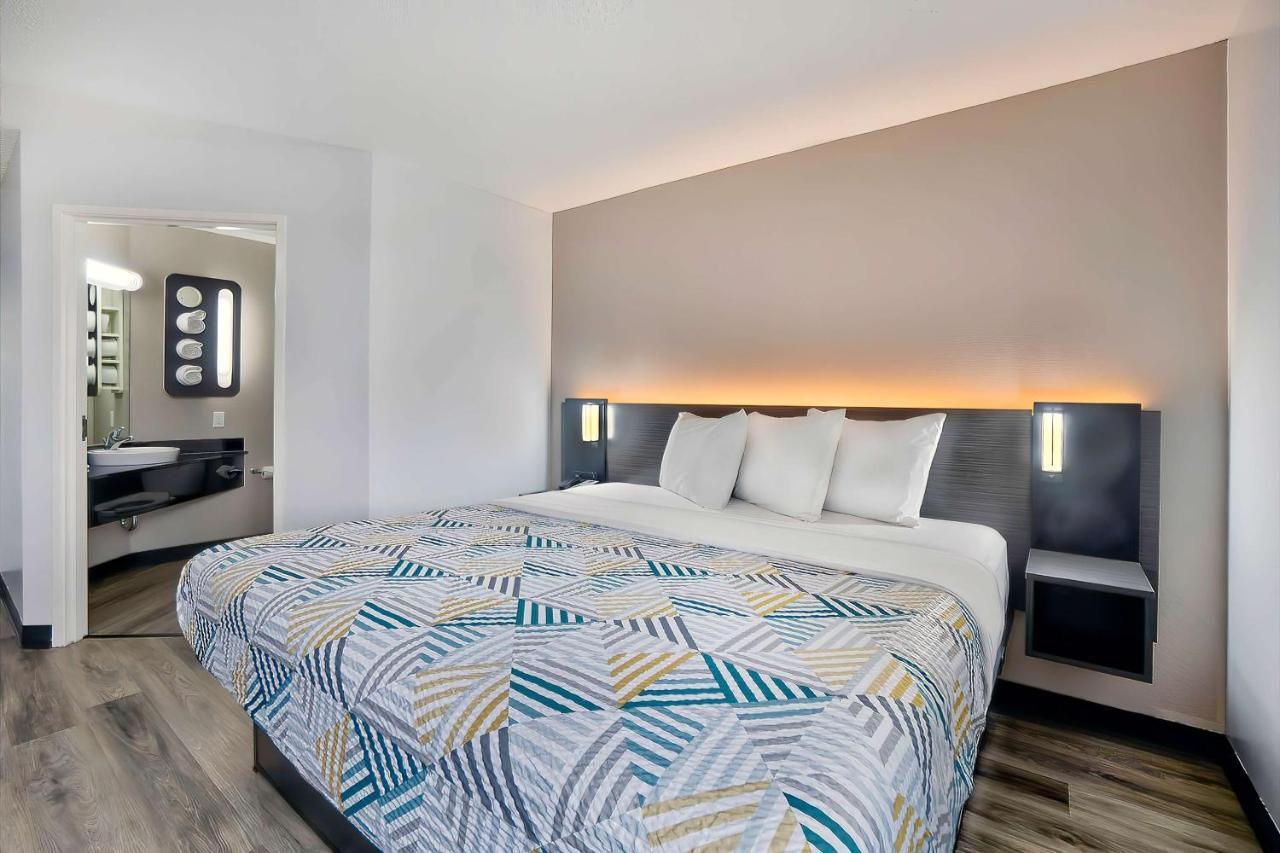 Motel 6-Benbrook, Tx - Fort Worth Εξωτερικό φωτογραφία